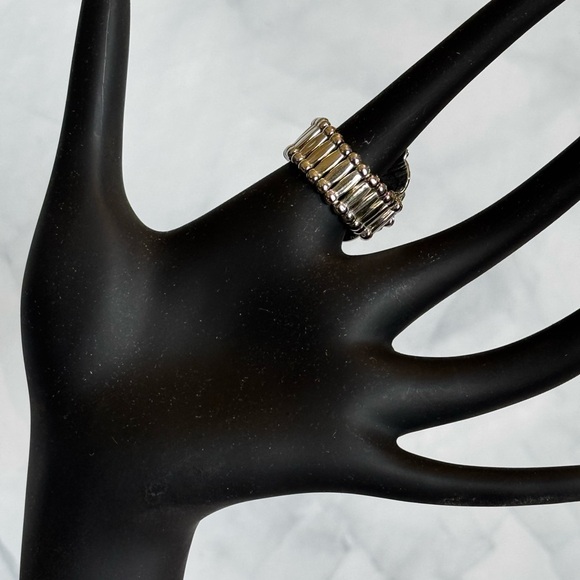 Paparazzi Ring - Picture 3 of 3